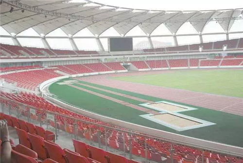 莫斯科人均绿地面积_温州人均住房面积(2)