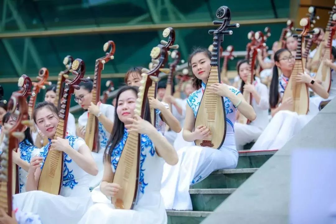 情景剧七人短剧关于代沟,情景剧剧本七人短剧